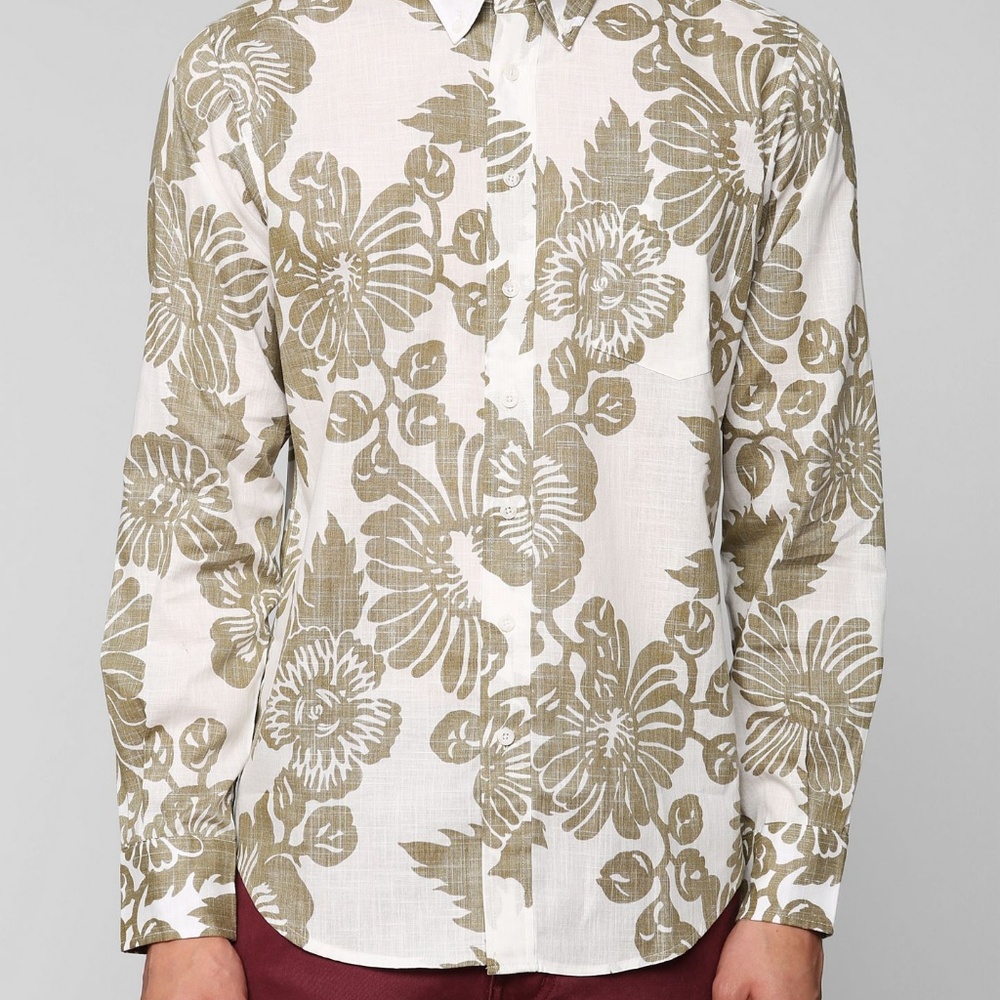 Reyn Spooner Bold Floral Button-Down Shirt Medium